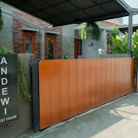 Andewi Guest House Denpasar Redpartner - Minimum Stay 30 Nights Sanur Exterior foto